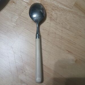 Vintage Stanley Roberts SPECTRUM Ivory Stainless Korea Steel Soup Spoon 8 in